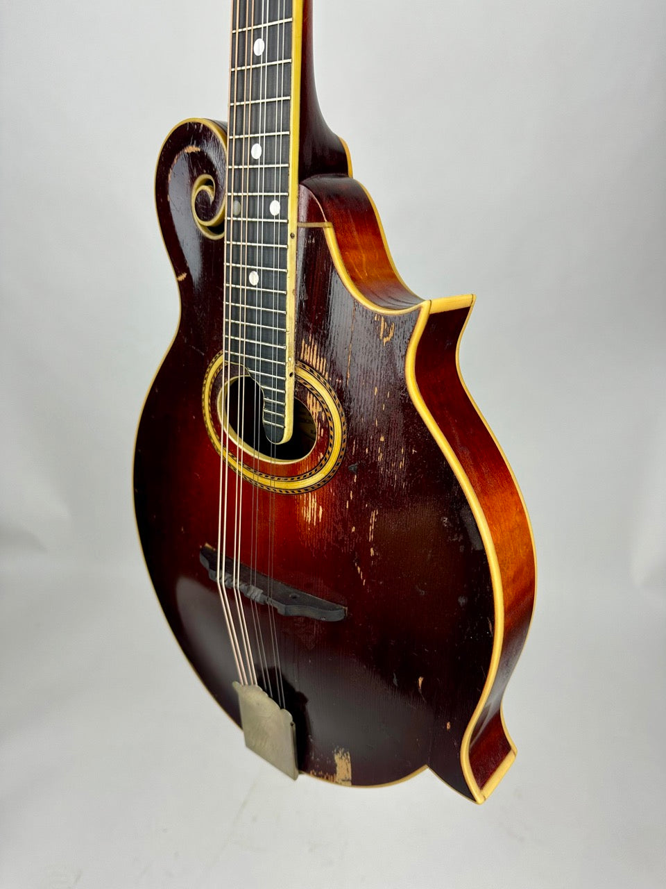 1918 Gibson F4
