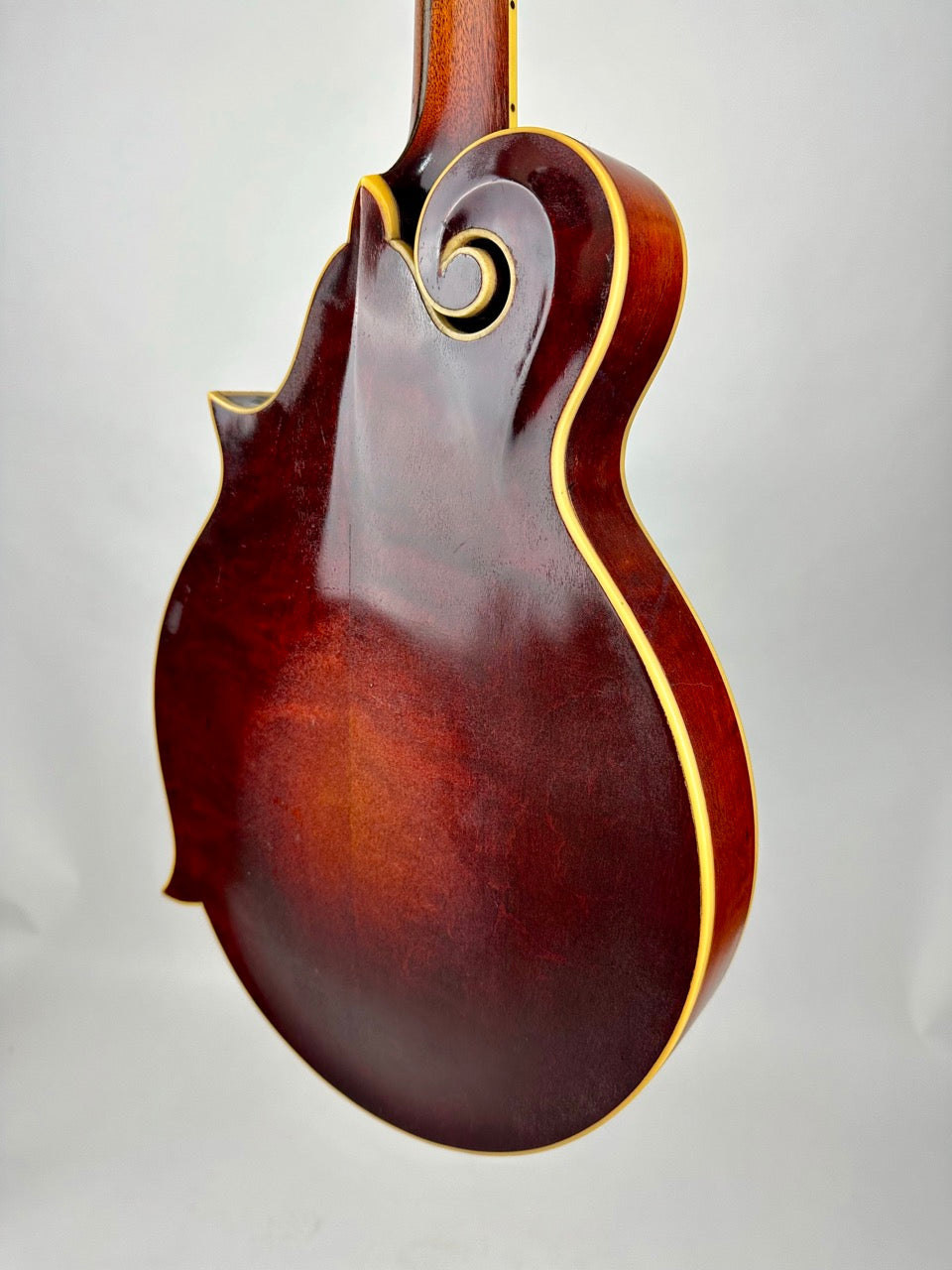 1918 Gibson F4