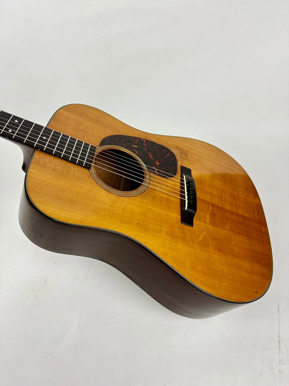 1962 Martin D-18