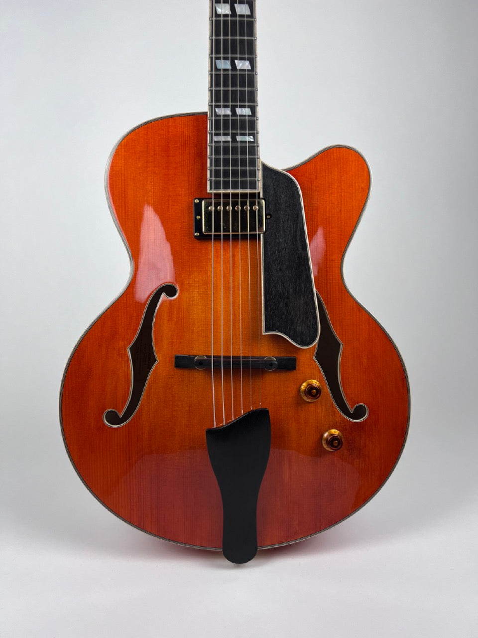 Eastman AR580CE