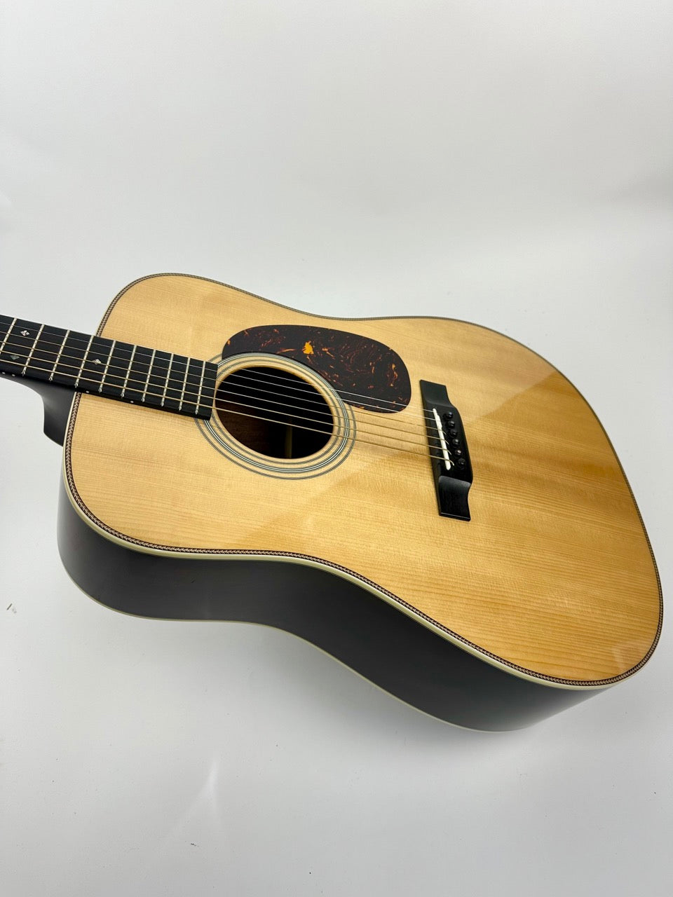 2024 Eastman E20D-MR-TC