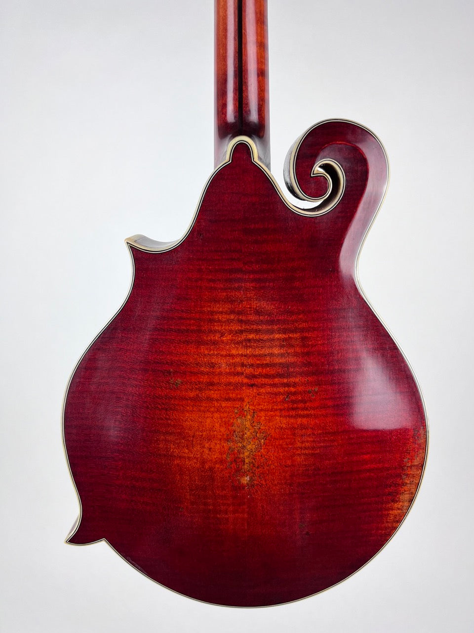 Eastman MD815 Varnish/Distressed