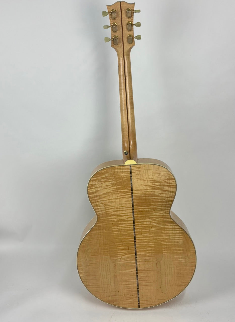 2001 Gibson SJ-200