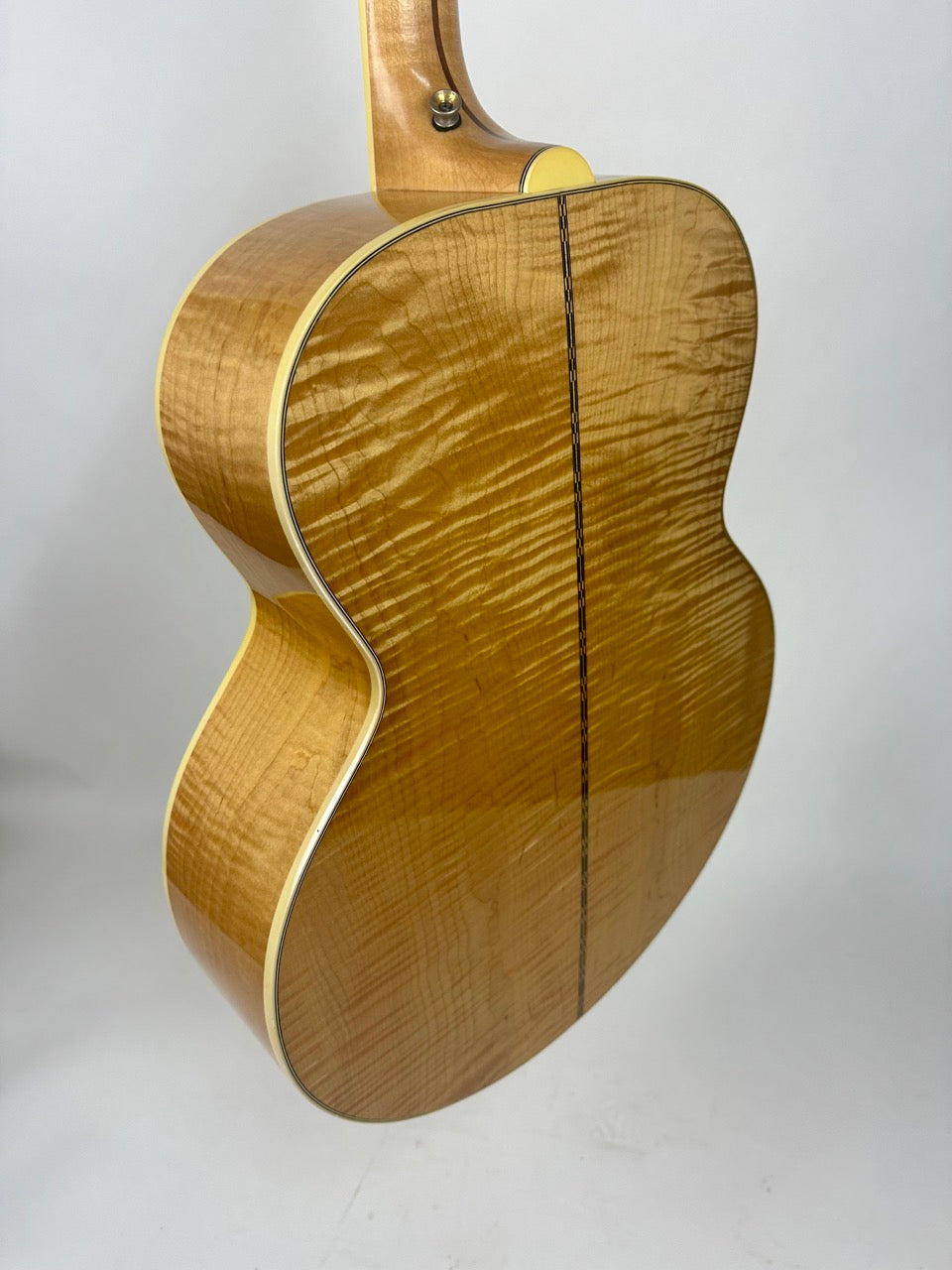 2001 Gibson SJ-200