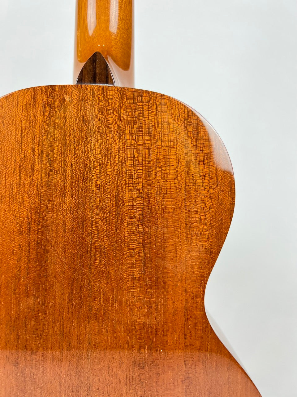 Pono MCD Concert Ukulele Solid Mahogany