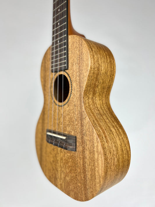 Pono MGC Concert Ukulele Solid Mango