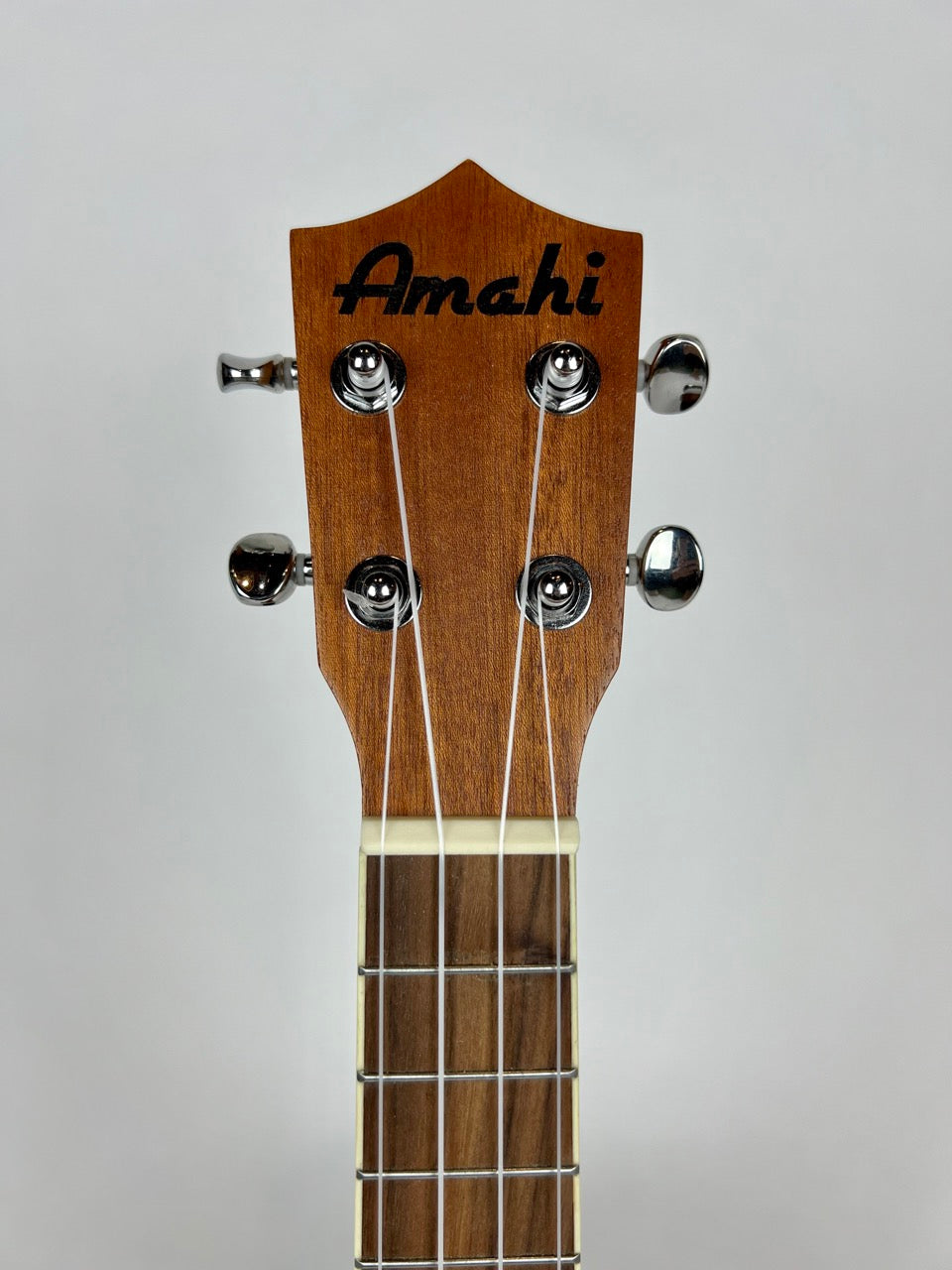 Amahi UK220C Classic Mahogany Concert Ukulele