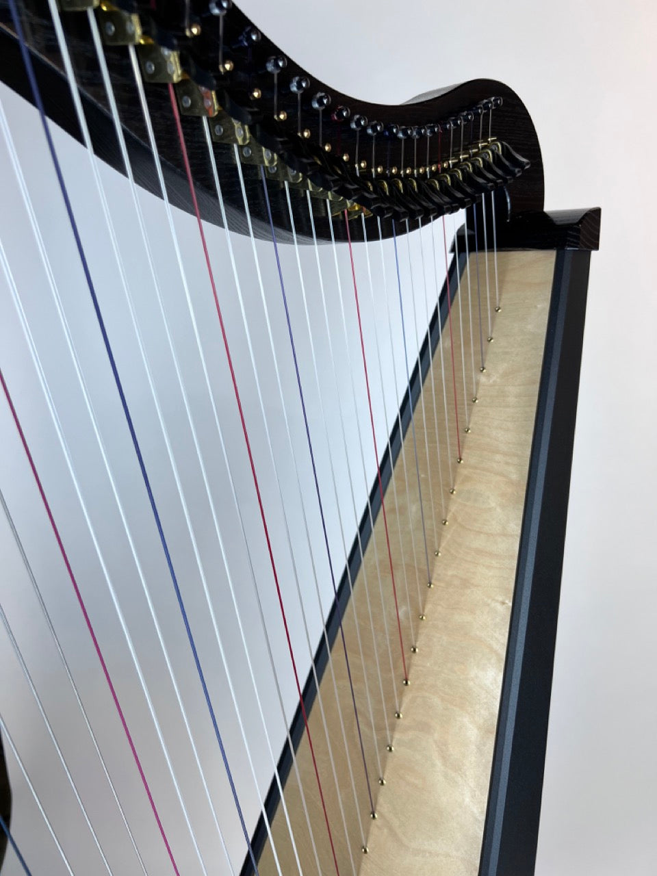 Dusty Strings Ravenna 34 Harp