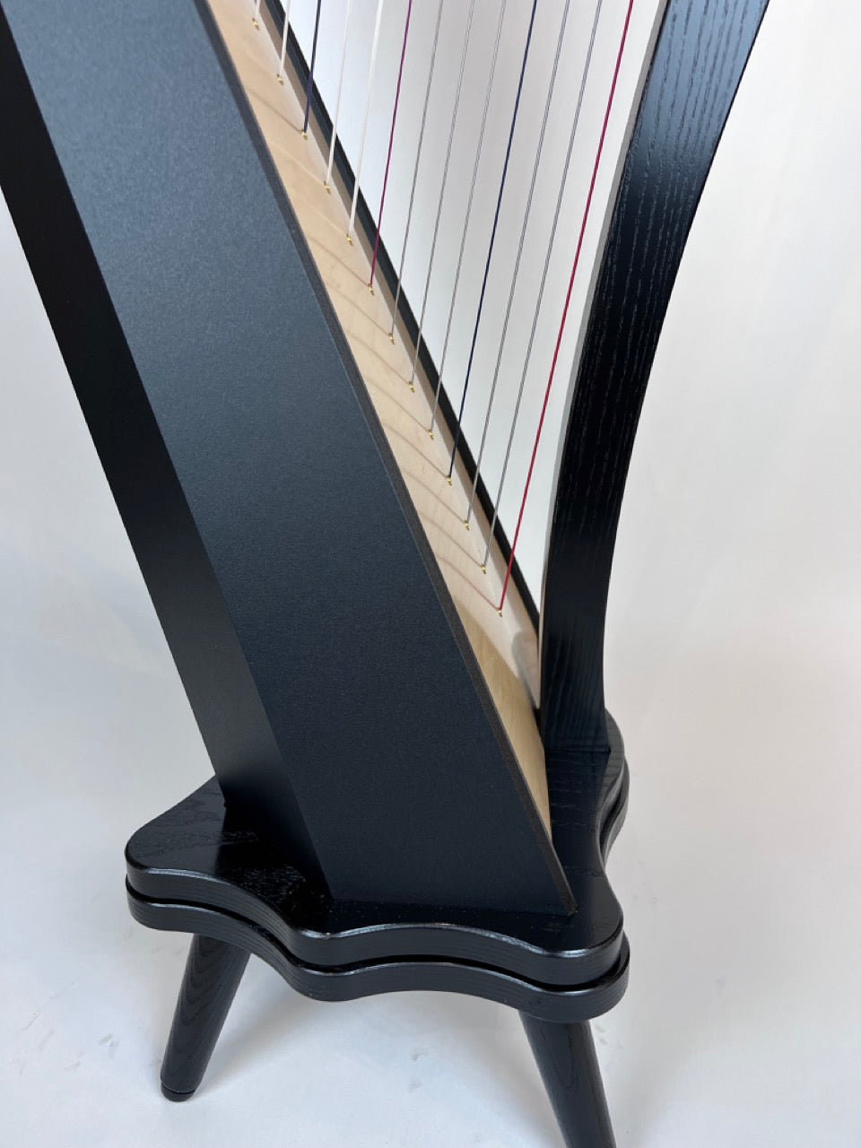 Dusty Strings Ravenna 34 Harp
