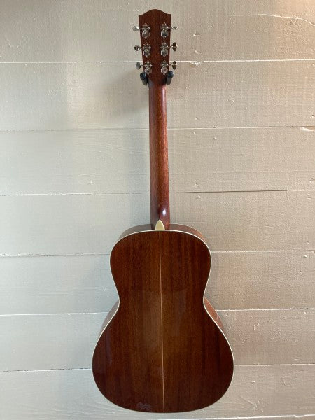 Eastman E10-00SS Guitar