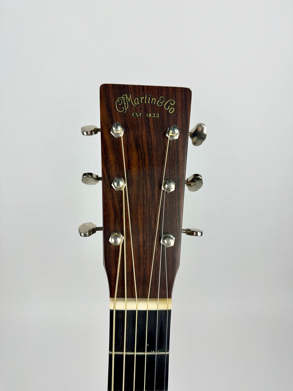 2017 Martin 00-18