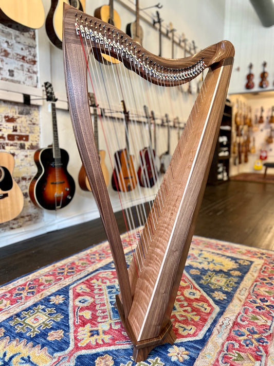 Dusty Strings FH35s Walnut Harp