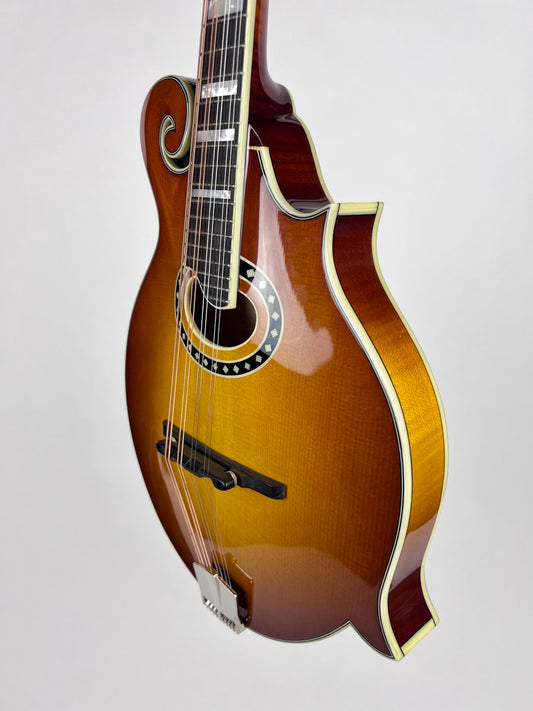 Eastman MD614 Gold Burst Oval Hole Mandolin