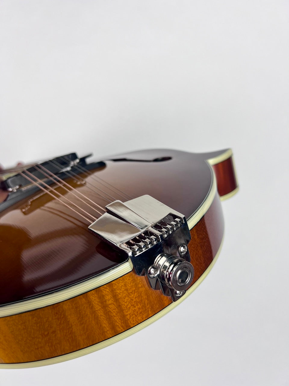 Eastman MD615 Gold Burst Mandolin