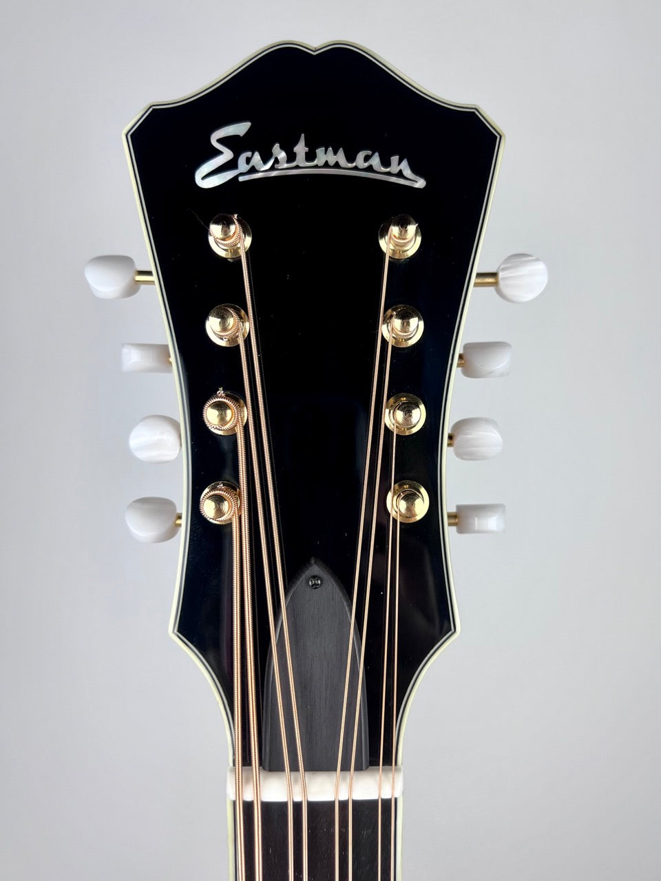 Eastman Mandocello MCD805