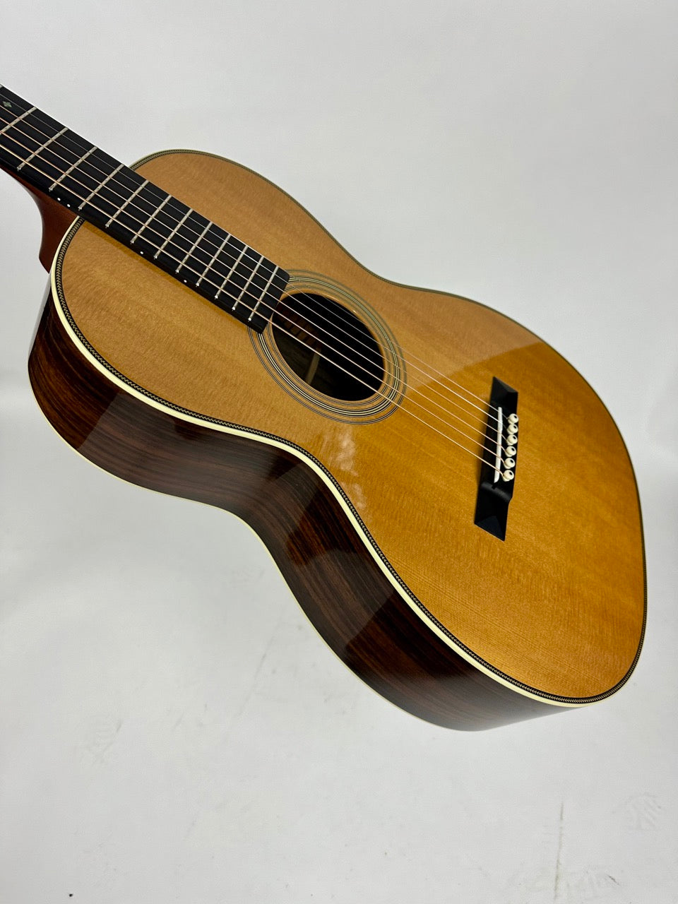 2011 Martin 0-28VS