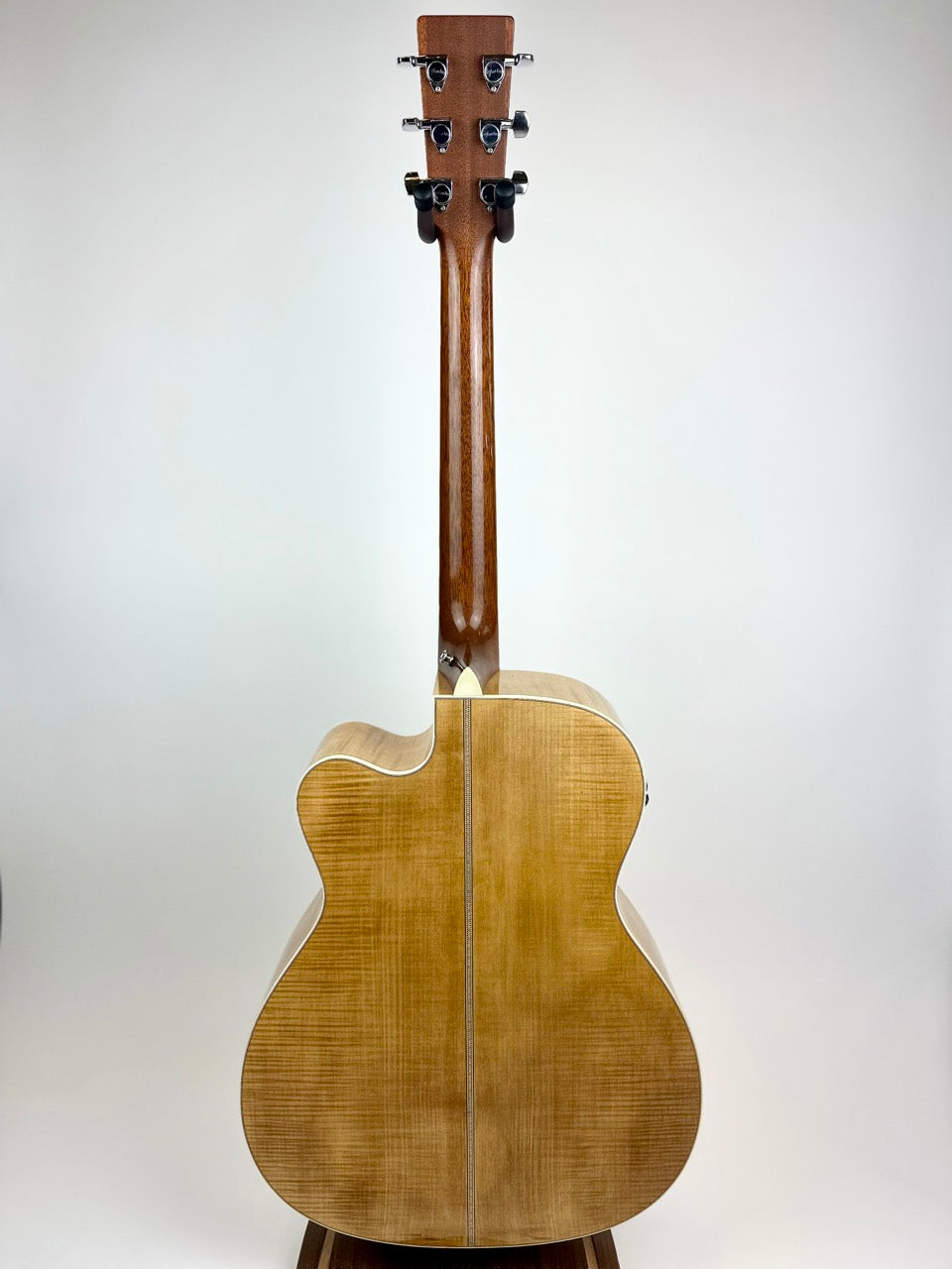2006 Martin JC-16ME Aura