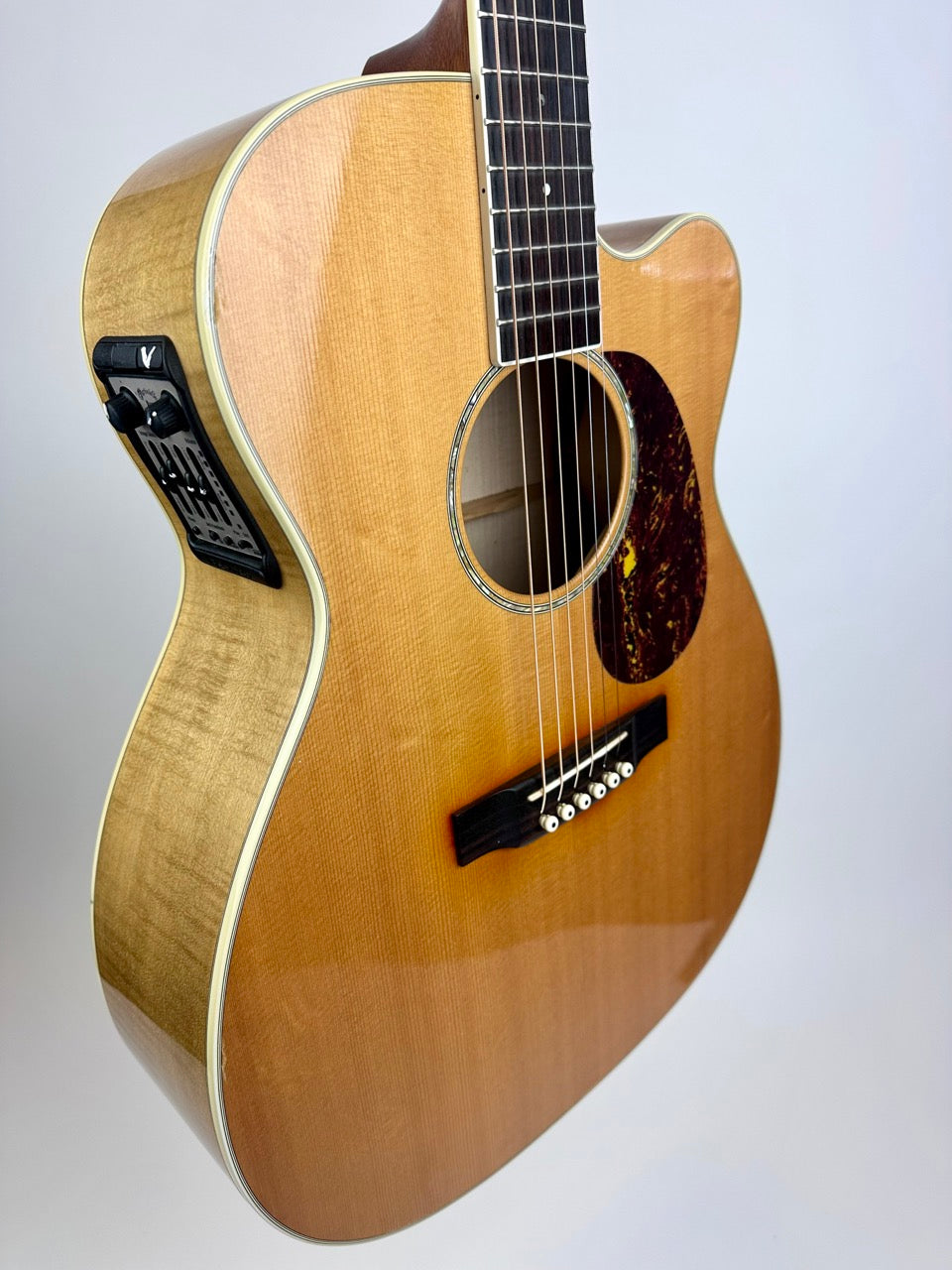 2006 Martin JC-16ME Aura