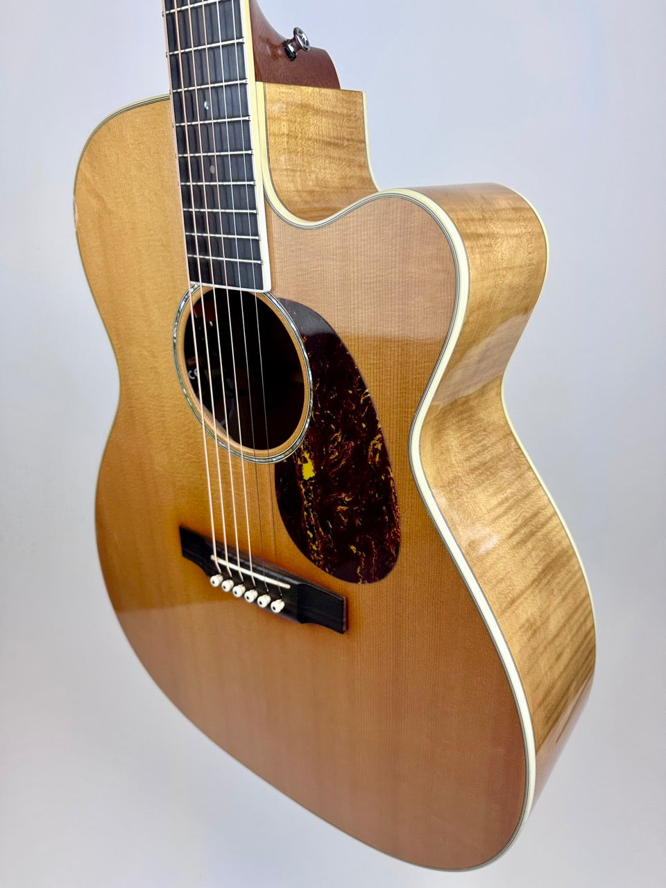 2006 Martin JC-16ME Aura