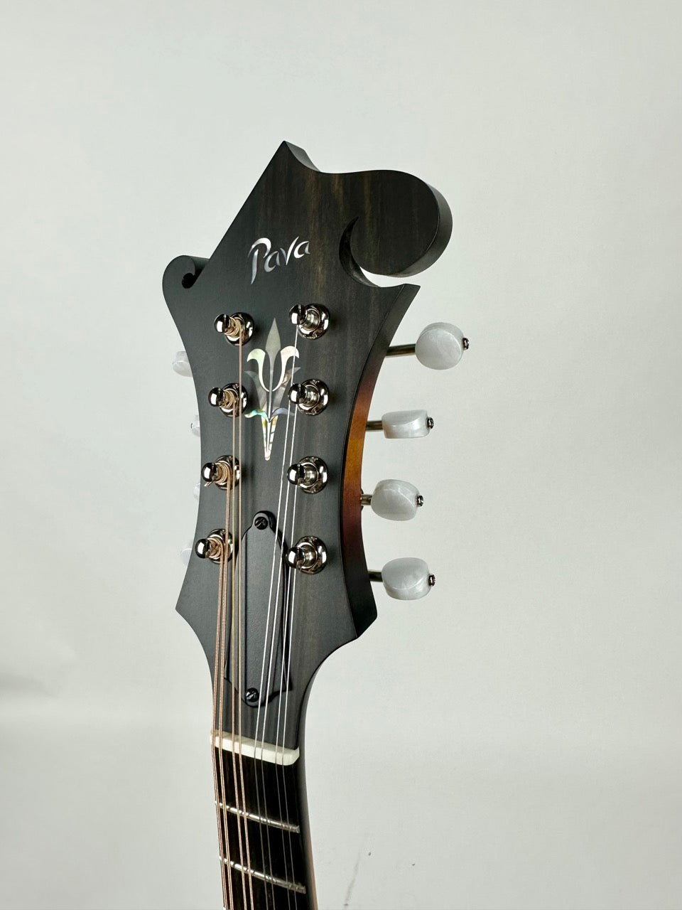 Pava F5 Satin