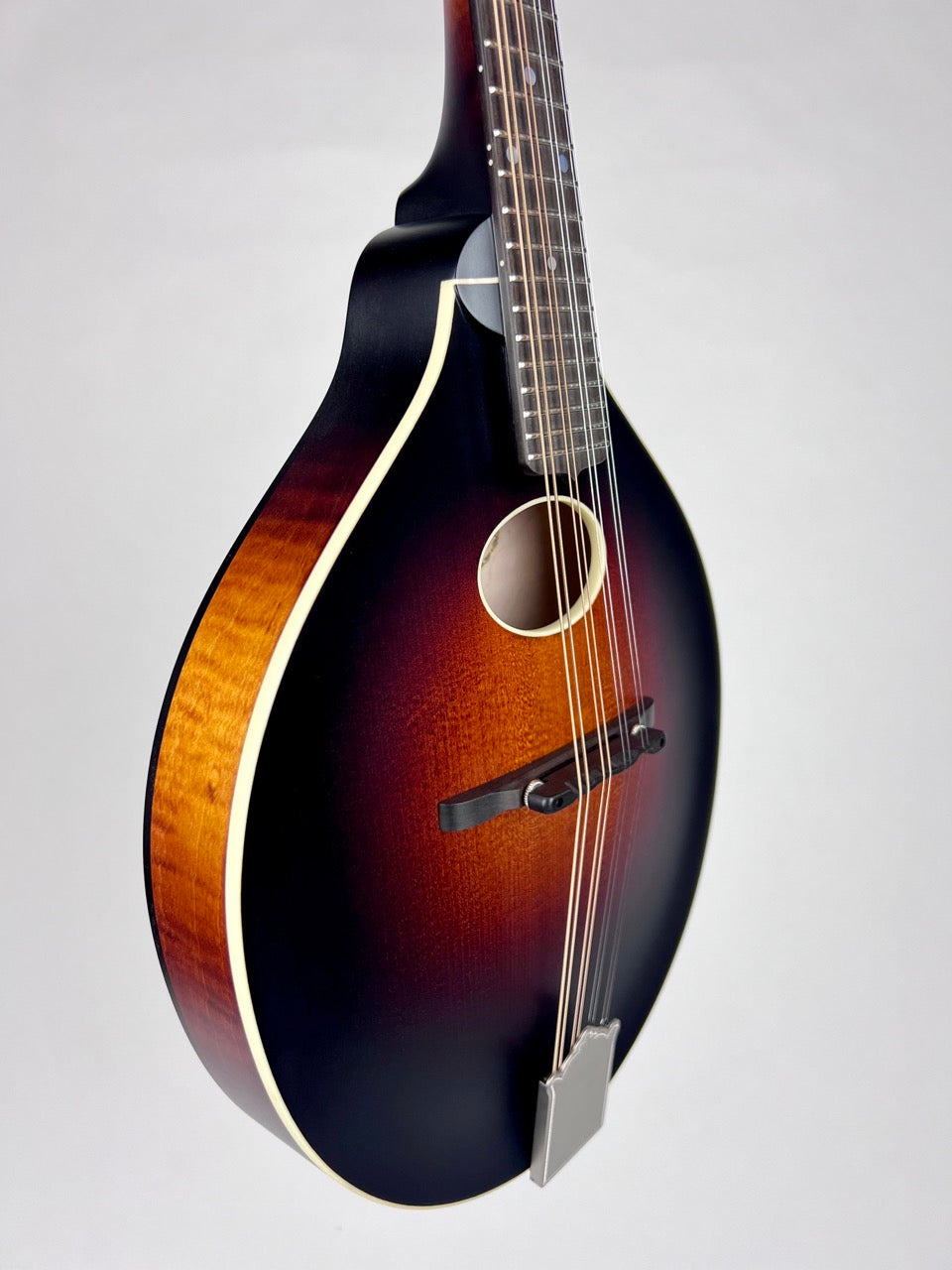 Pava Satin A4 Mandolin