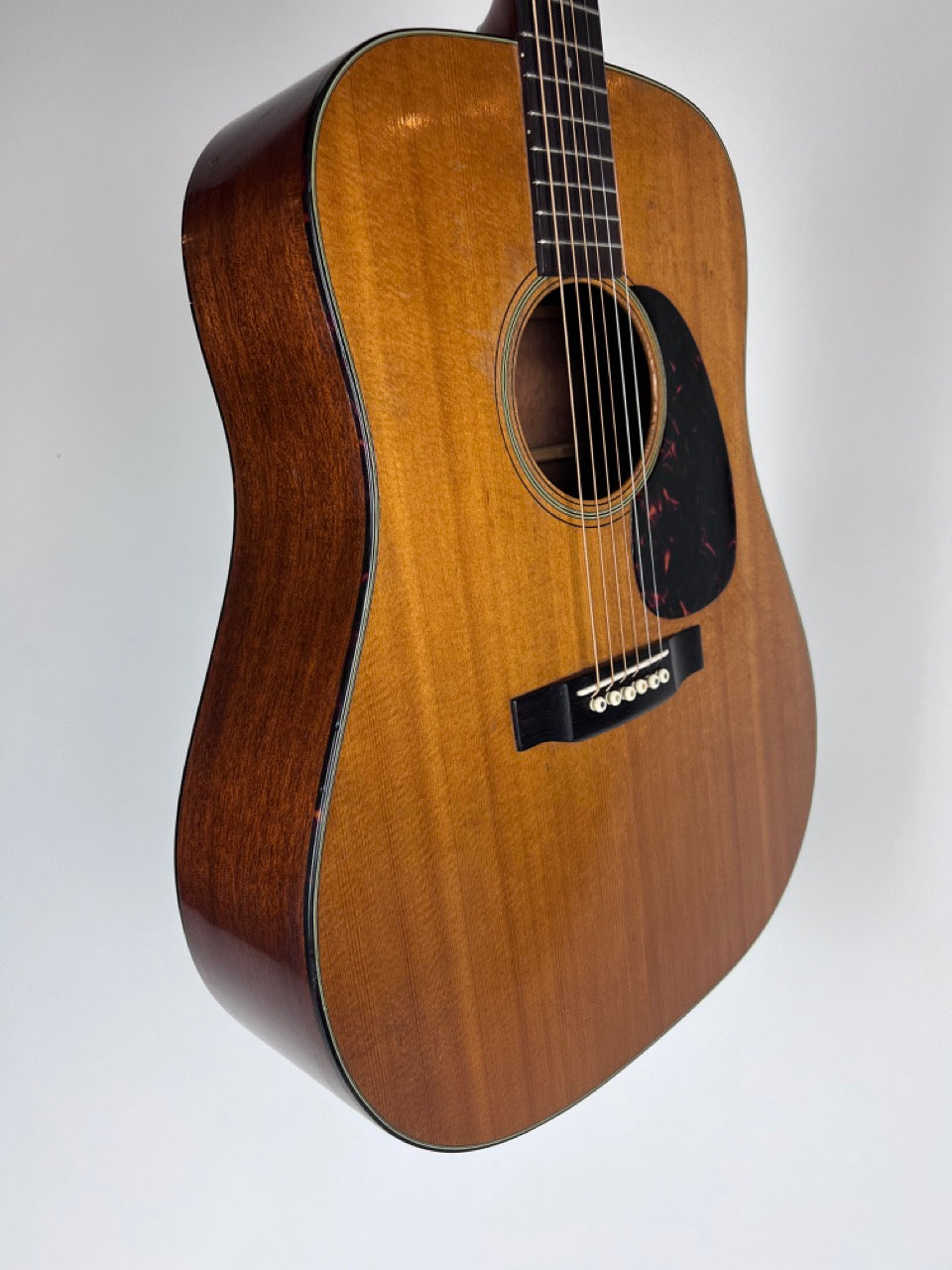 1965 Martin D-18