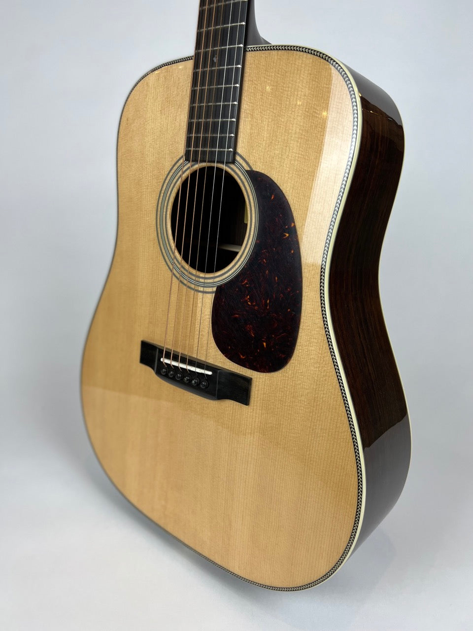 Eastman E8D Guitar