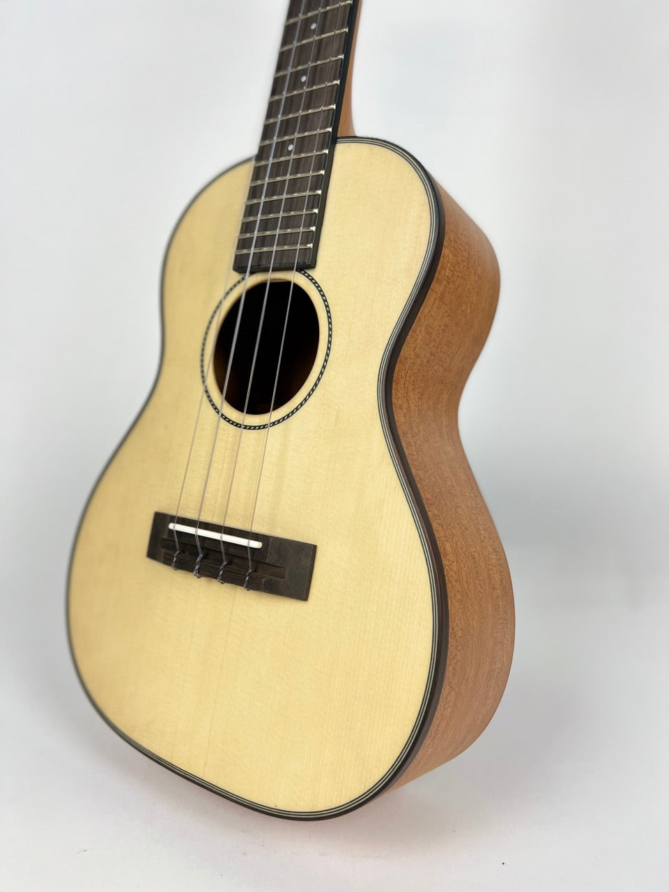 Pono MT-SP Tenor Ukulele