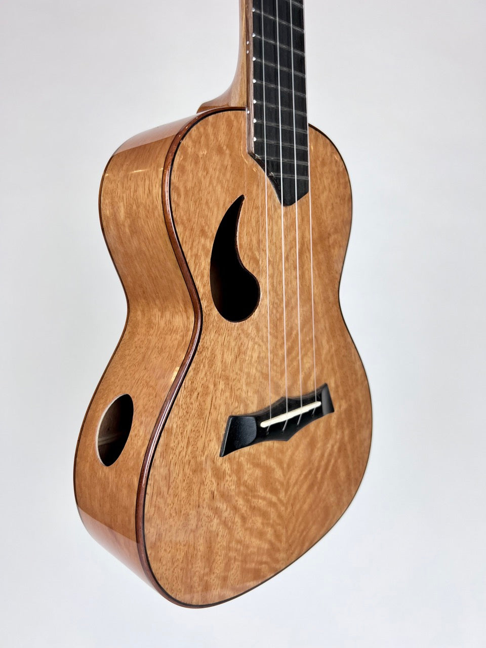 Snail Mango Concert Ukulele