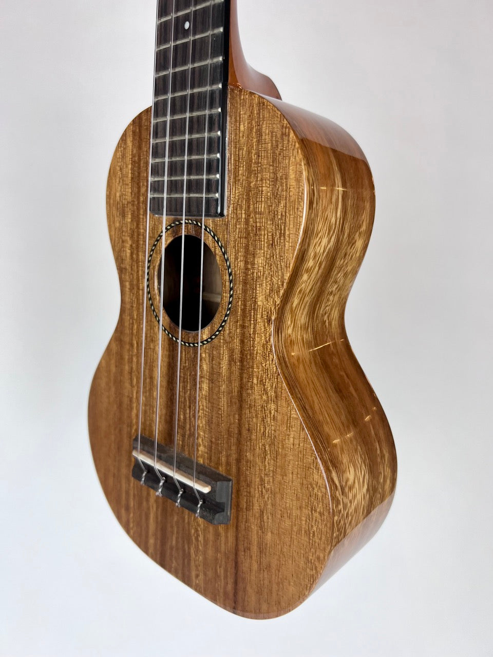 Pono ASD Acacia Soprano Ukulele