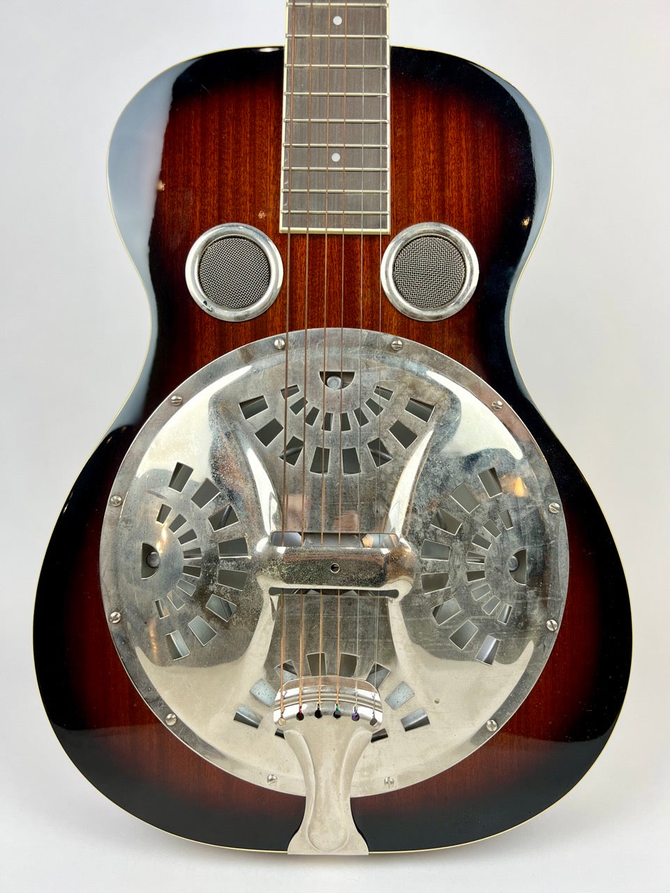 Regal rd store 30 resonator guitar