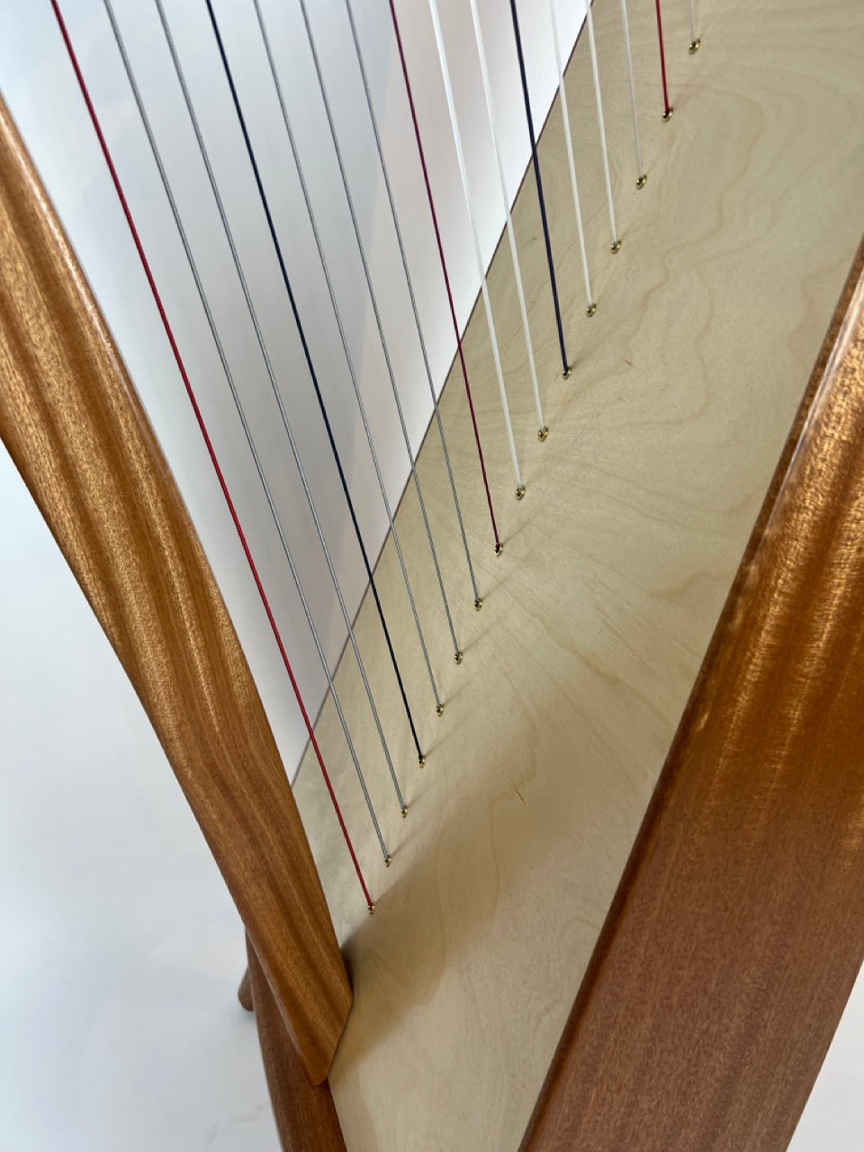 Dusty Strings Crescendo 34 Harp