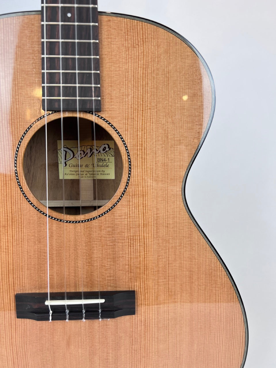 2019 Pono BN4-1 Tenor Guitar (Cedar/Acacia)