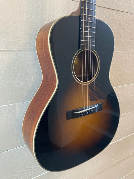 Eastman E10-00SS Guitar